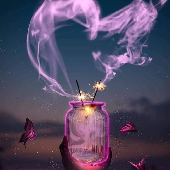 Meet your Posher, Heather - Picture 1 of 1